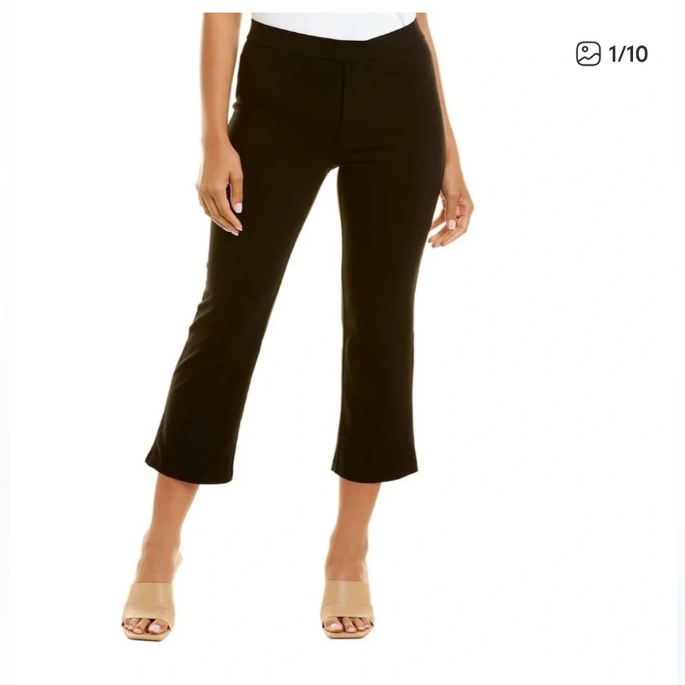 Black Capris
